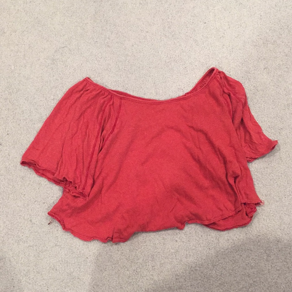 Red flow crop top